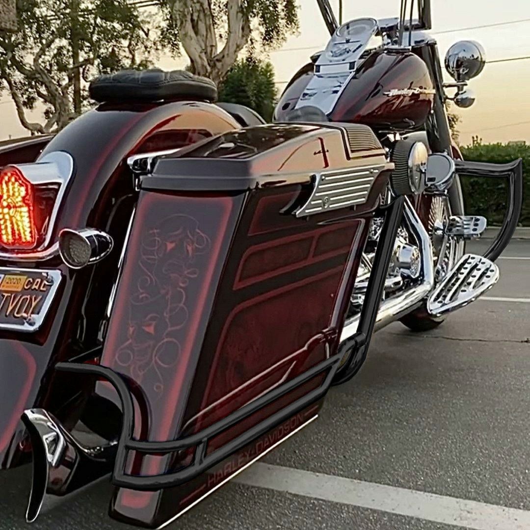 2008～2017 ソフテイル エルレイ・サドルバッグガード/レール ストレッチサドルバッグ用 （ブラック)