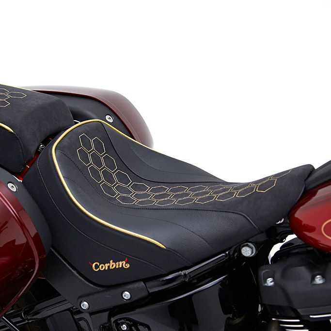  M8 ローライダー/S/ST、スポーツグライド クラシック・ソロシート クロースタイプ (ヒート機能付)