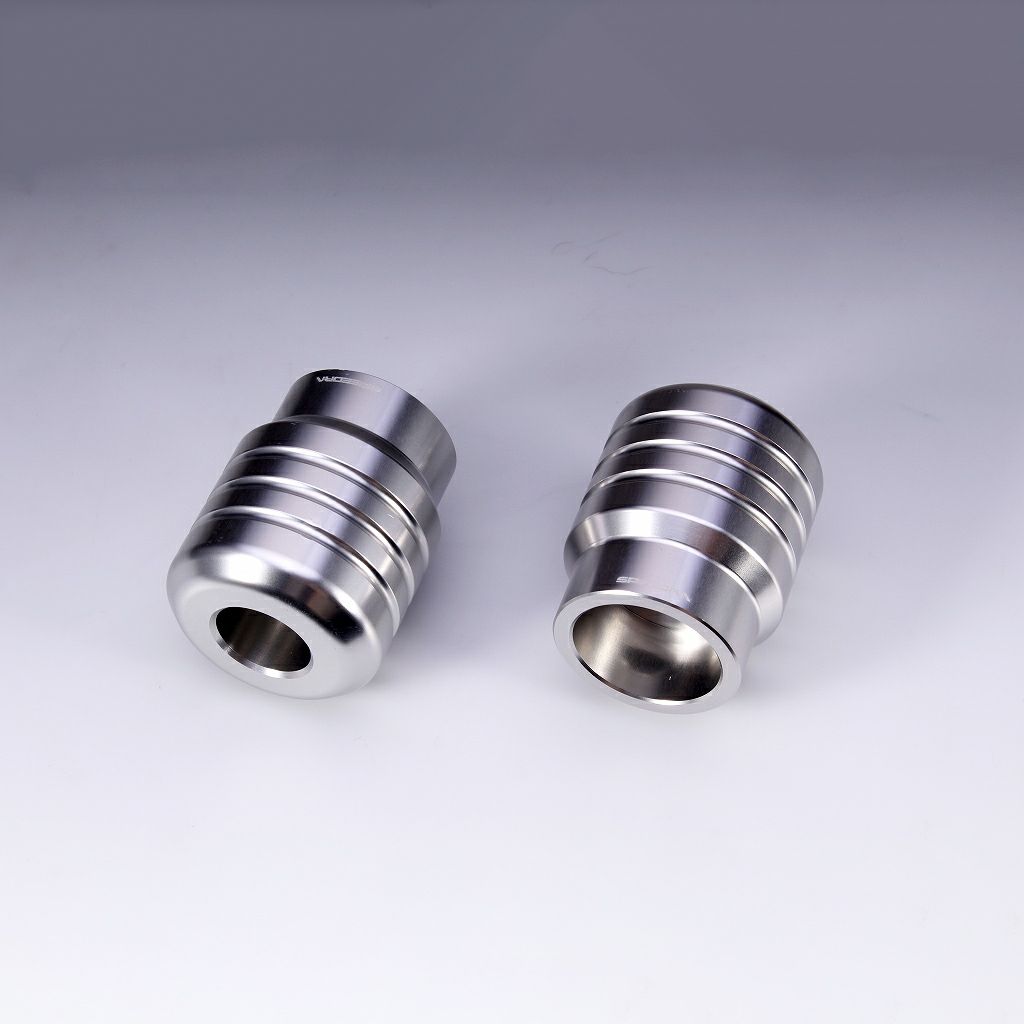 2014以降 ツーリング、2018以降 ソフテイル 純正クラッシュバー用 アルミスライダー (シルバー)4