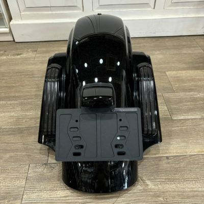 2014年以降 ツーリング FLHXSE CVO 純正リアフェンダー&社外LEDシステム カーボンクリスタル