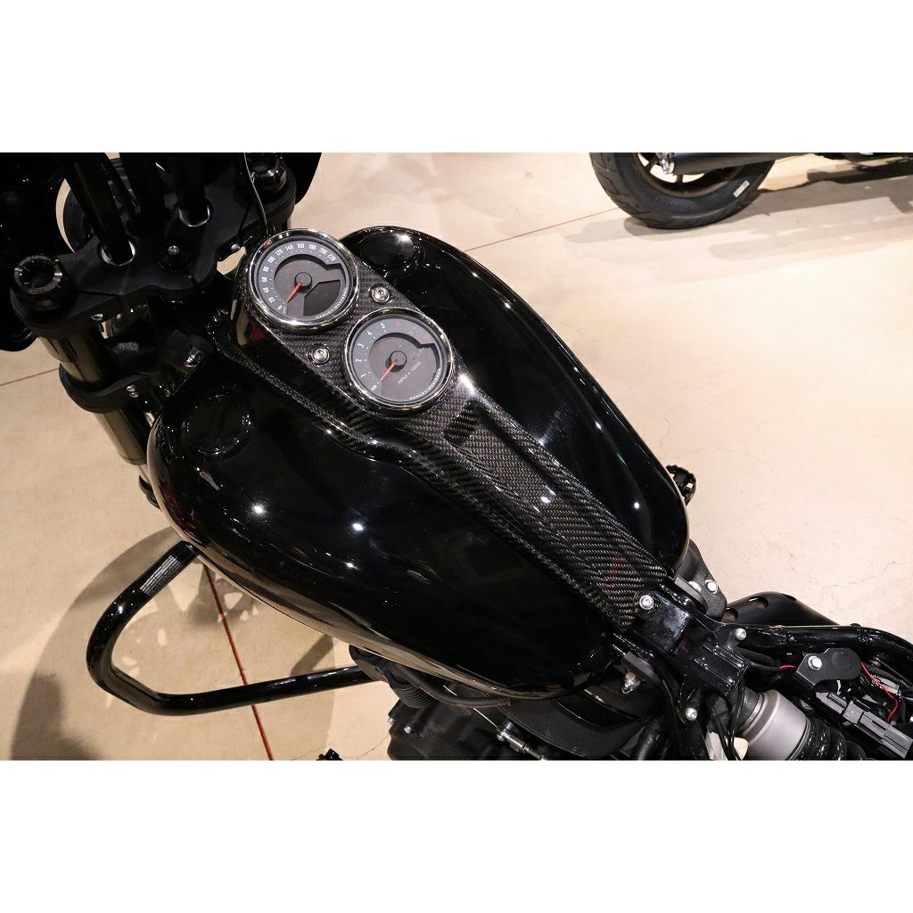 2018～2021 ローライダー/S ドライカーボン メーターコンソール (綾織り/艶有り)3