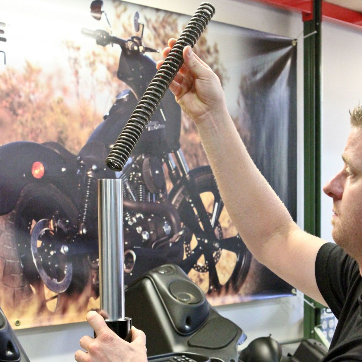 2014以降 ツーリング、M8 ソフテイル プログレッシブ・フロントフォークスプリングキット