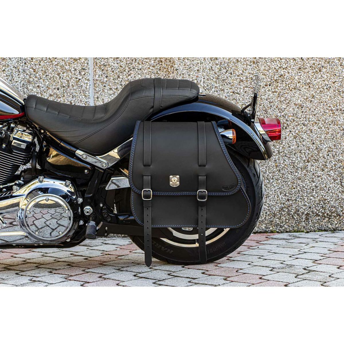  エンズクオイオ GYPSY レザーサドルバッグ (ブラック) M8ソフテイル9