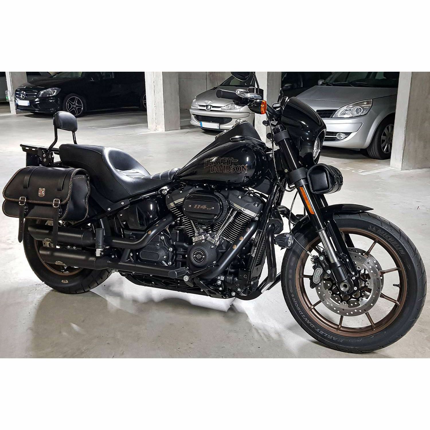 エンズクオイオ REV リトル GYPSY レザーサドルバッグ (ブルレザー) M8ソフテイル12