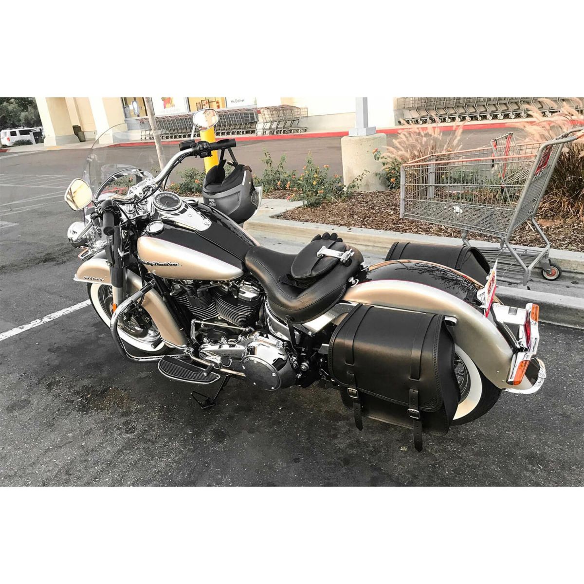 エンズクオイオ REV GLAM レザーサドルバッグ (型押しレザー)14