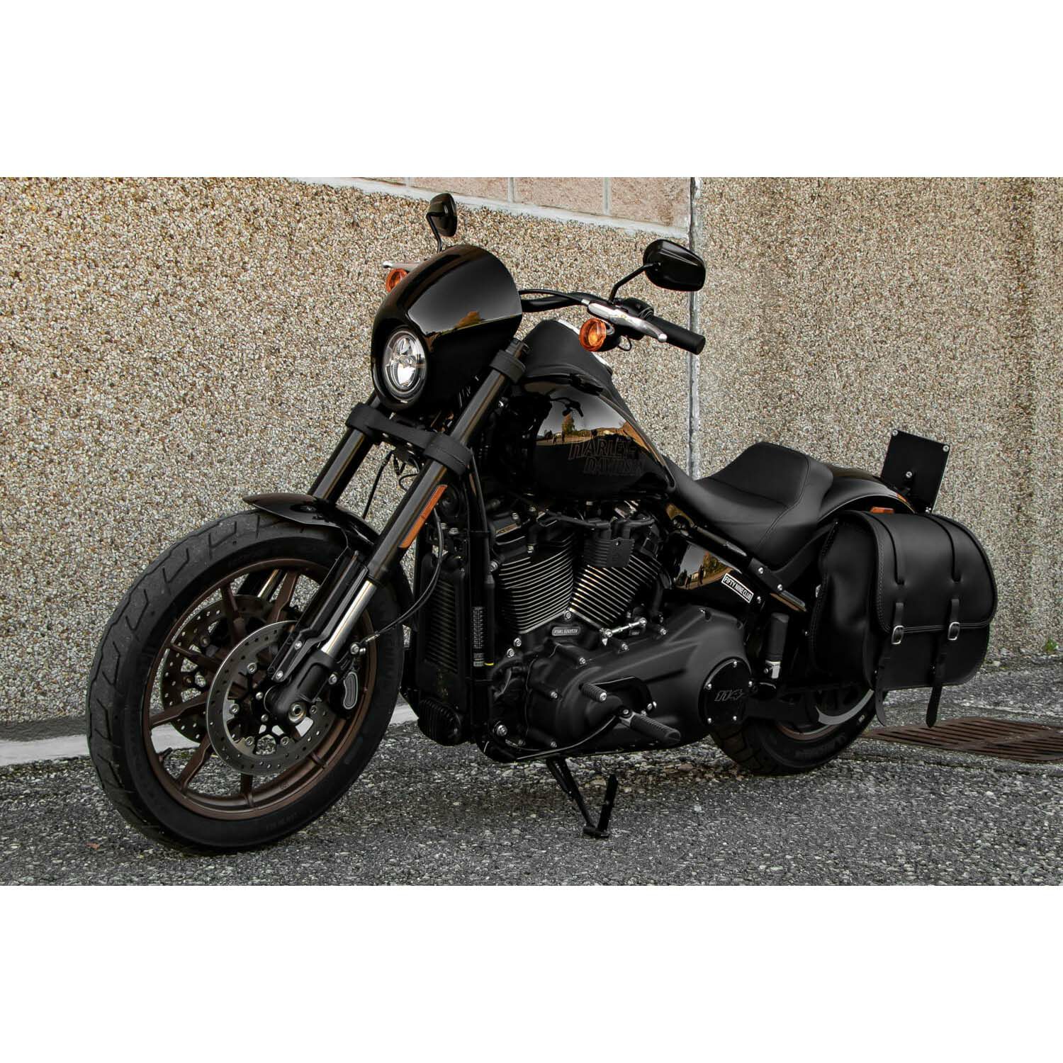  エンズクオイオ Country レザーサドルバッグ (ブラック)5