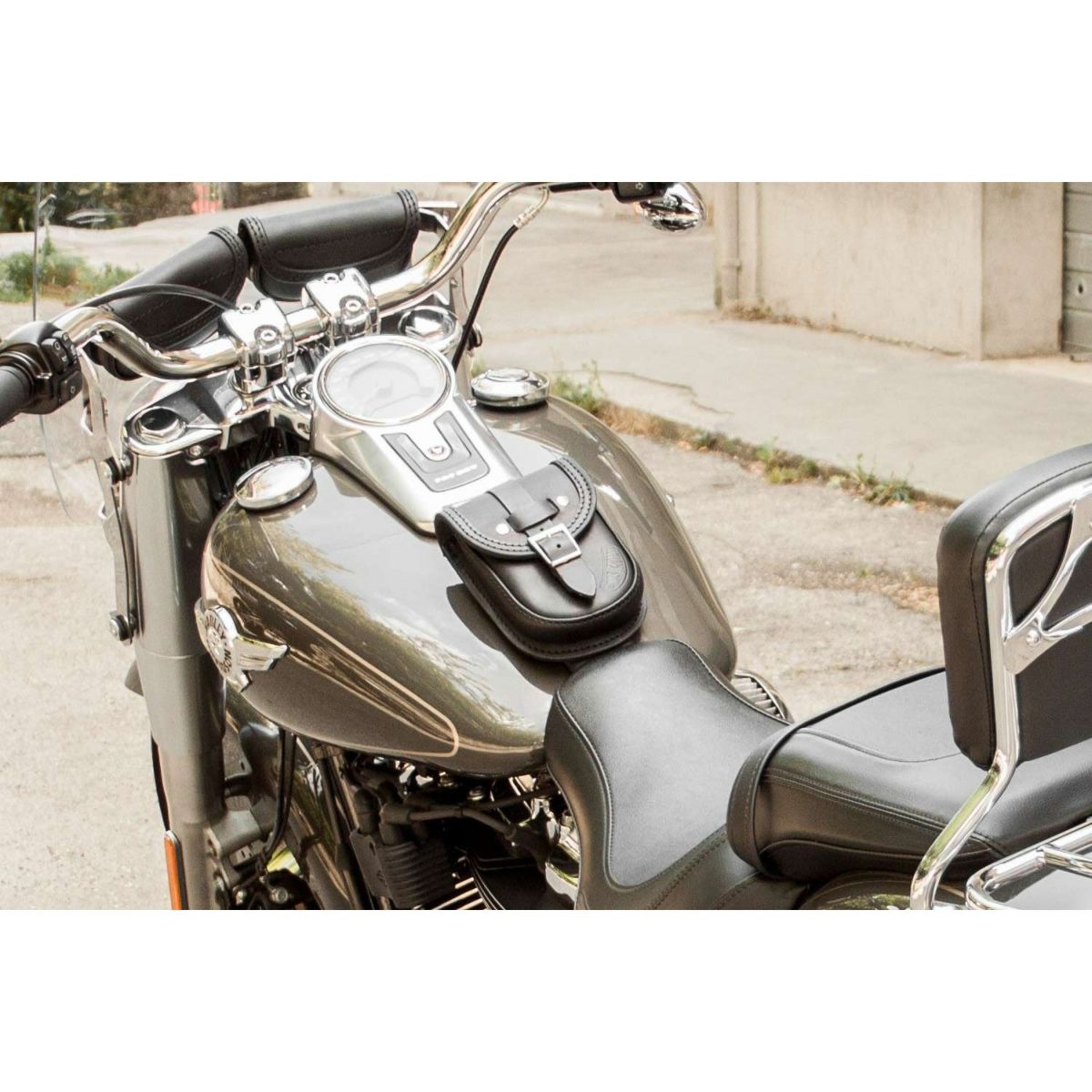 エンズクオイオ Smart レザー タンクバッグ (ブラック) M8 ファットボーイ2