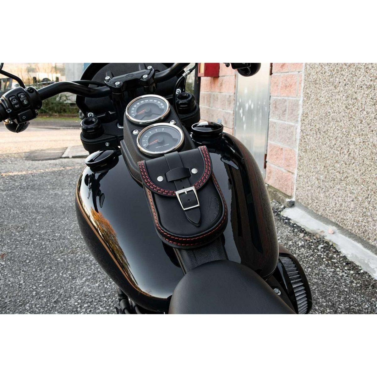 エンズクオイオ Smart レザー タンクバッグ (ディストレスト・ツートーン)3