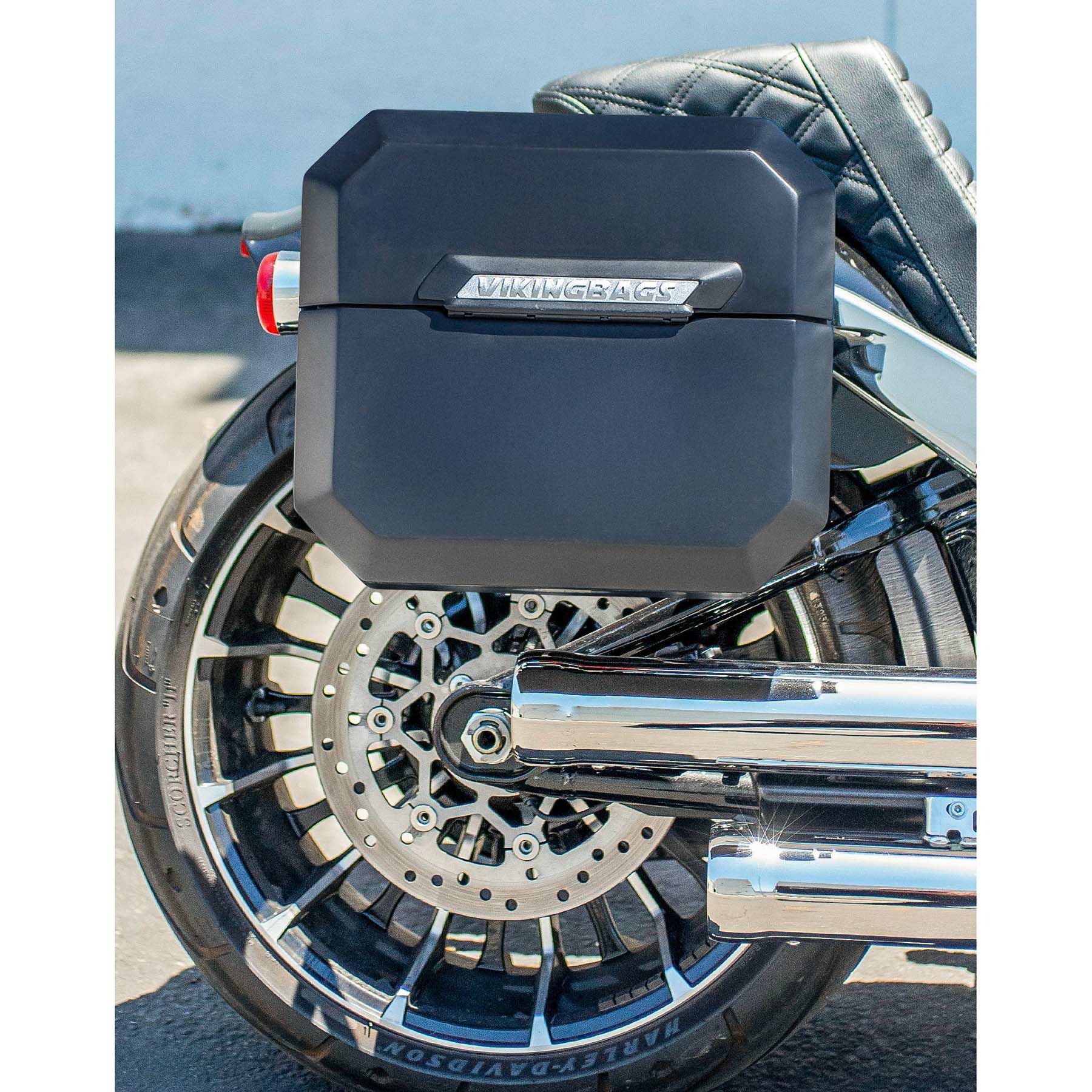  M8 ブレイクアウト Outlaw クイックマウント・スモール・サドルバッグ 10L 右用 (マットブラック)3