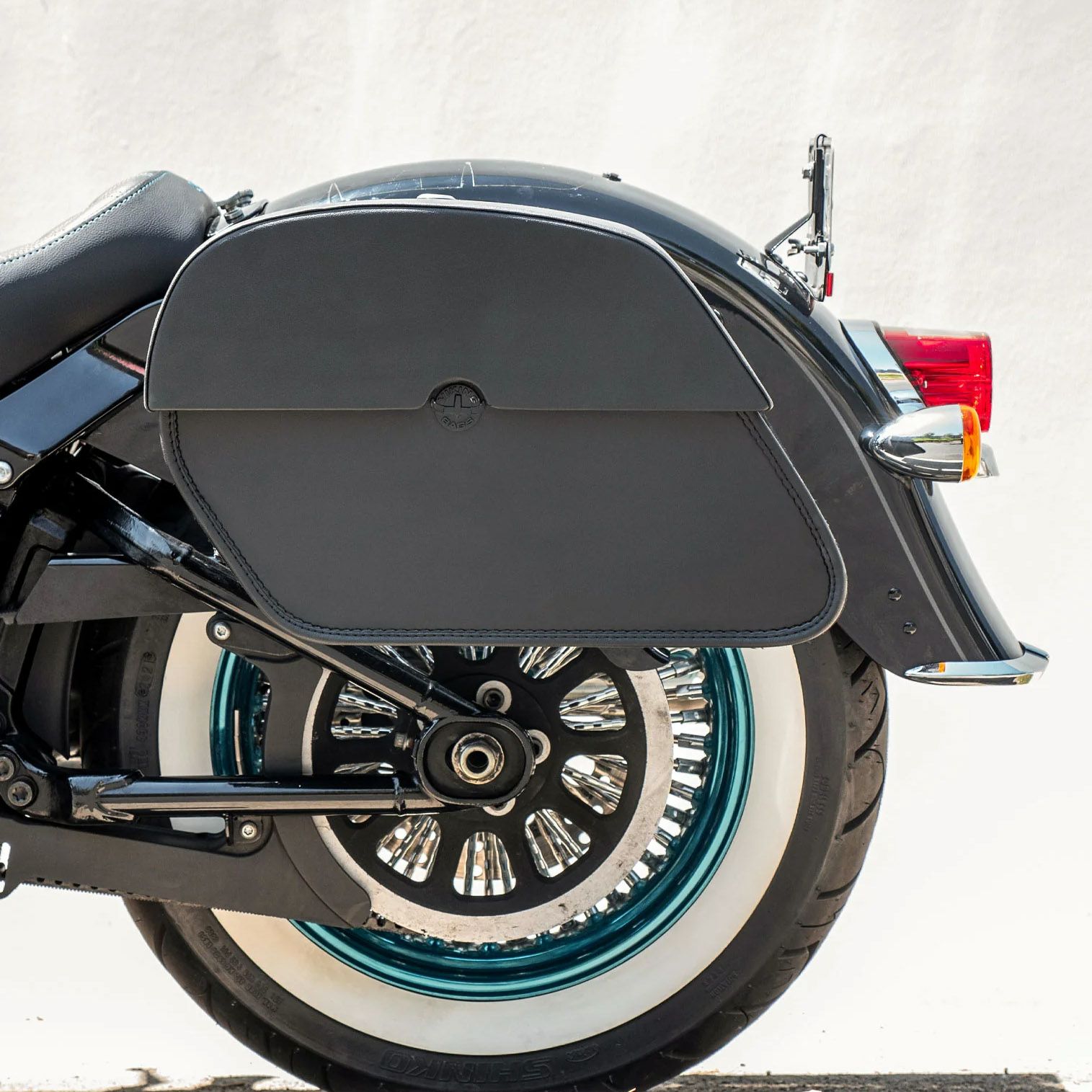 M8 ヘリテイジクラシック Panzer クイックマウント・ミディアム・サドルバッグ