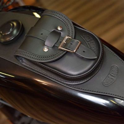エンズクオイオ Smart レザー タンクバッグ (ブラック) スポーツスター
