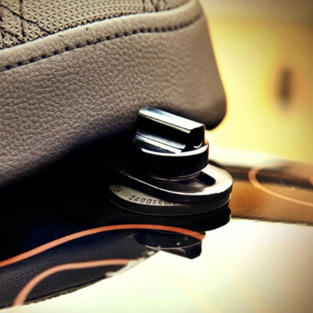 Bare Knuckle Performance シートスクリュー レッド