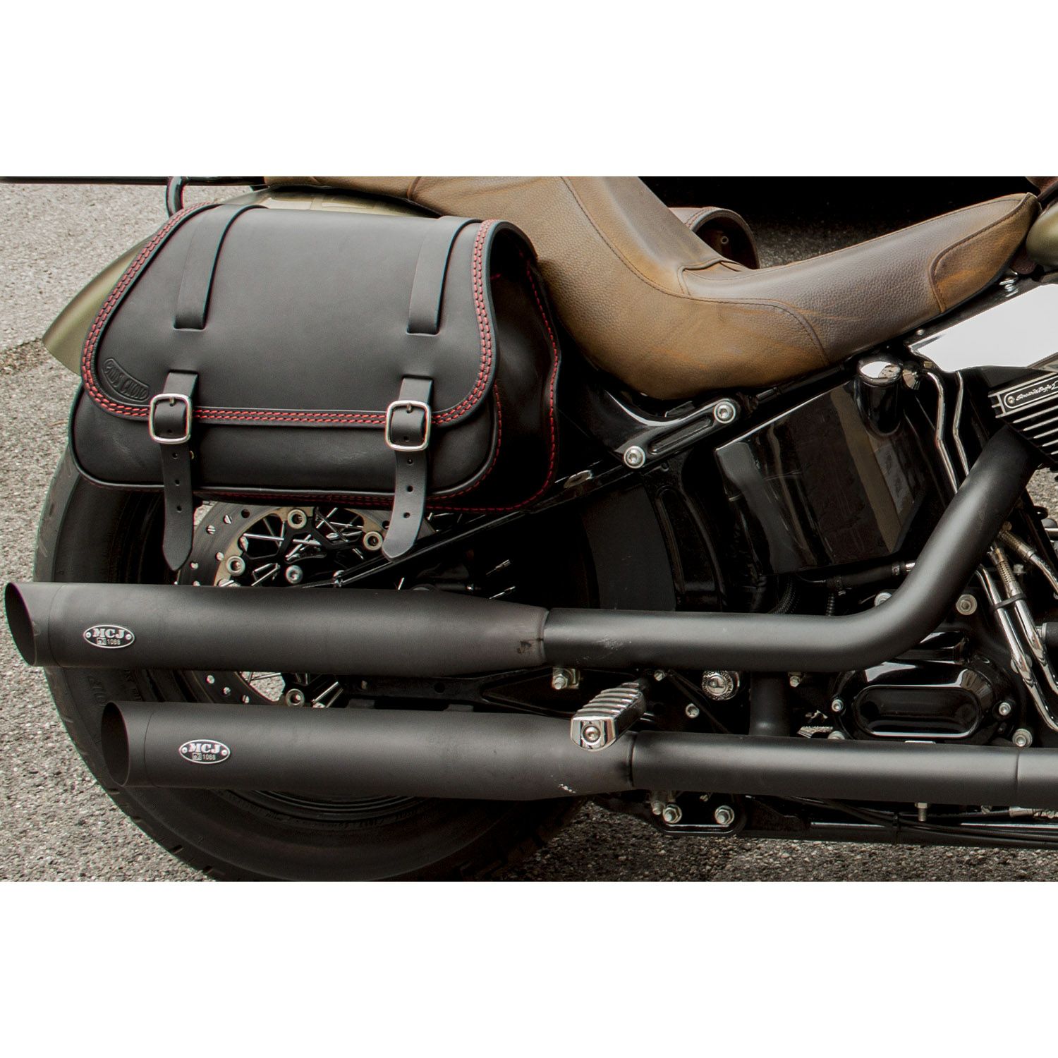Folk レザーサドルバッグ 12L (ハマードレザー)5