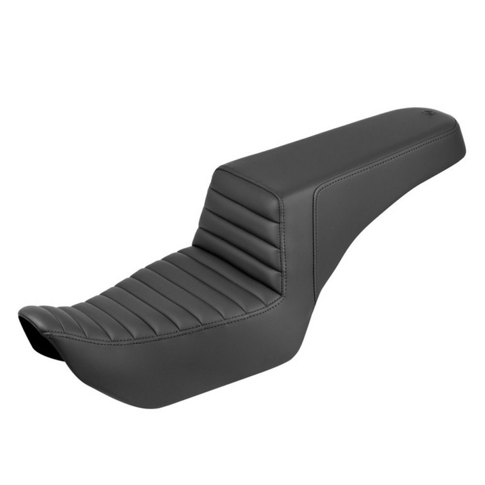 RH975 ナイトスター ステップアップシート フロントTRステッチ ブラック Saddlemen 