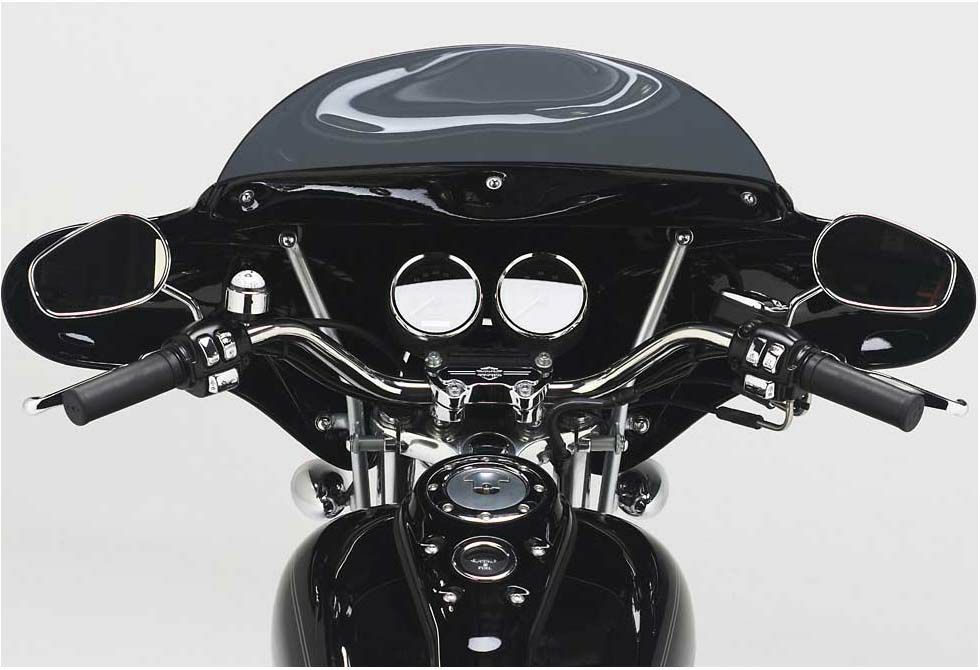 CORBIN　FLEETLINER フェアリング (ダイナ用）　グロスブラック-03