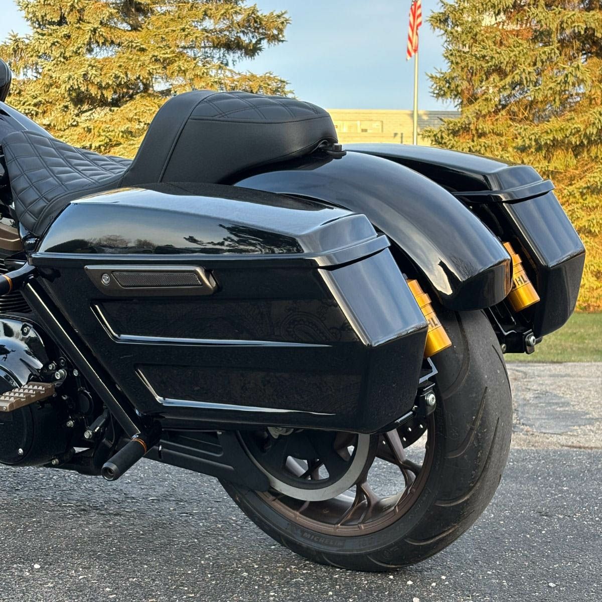 2014～2023 ツーリング チョップド ハードラインサドルバッグ ビッビッドブラック HOGWORKZ（ホグワークズ）