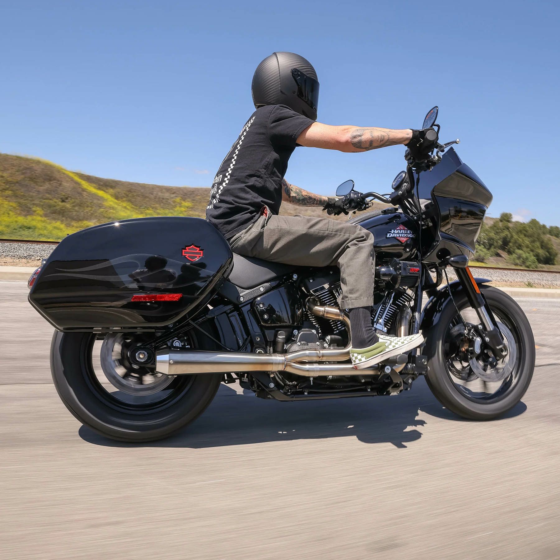 スラッシンサプライ ストレートアウト・2-1フルエキゾーストマフラー ローライダーST2