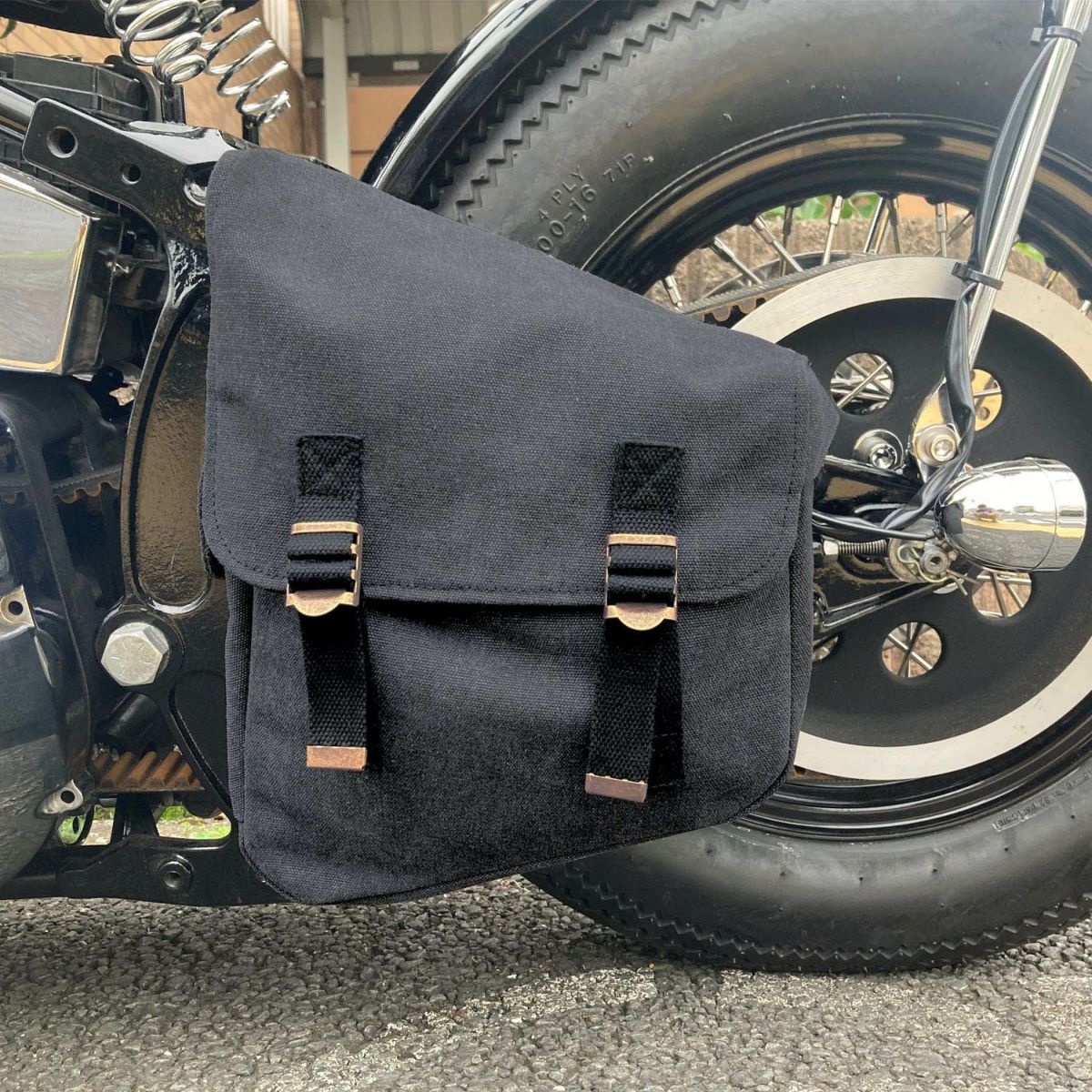 DIN マーケット キャンバス リジッド スイングアームバッグ ブラック