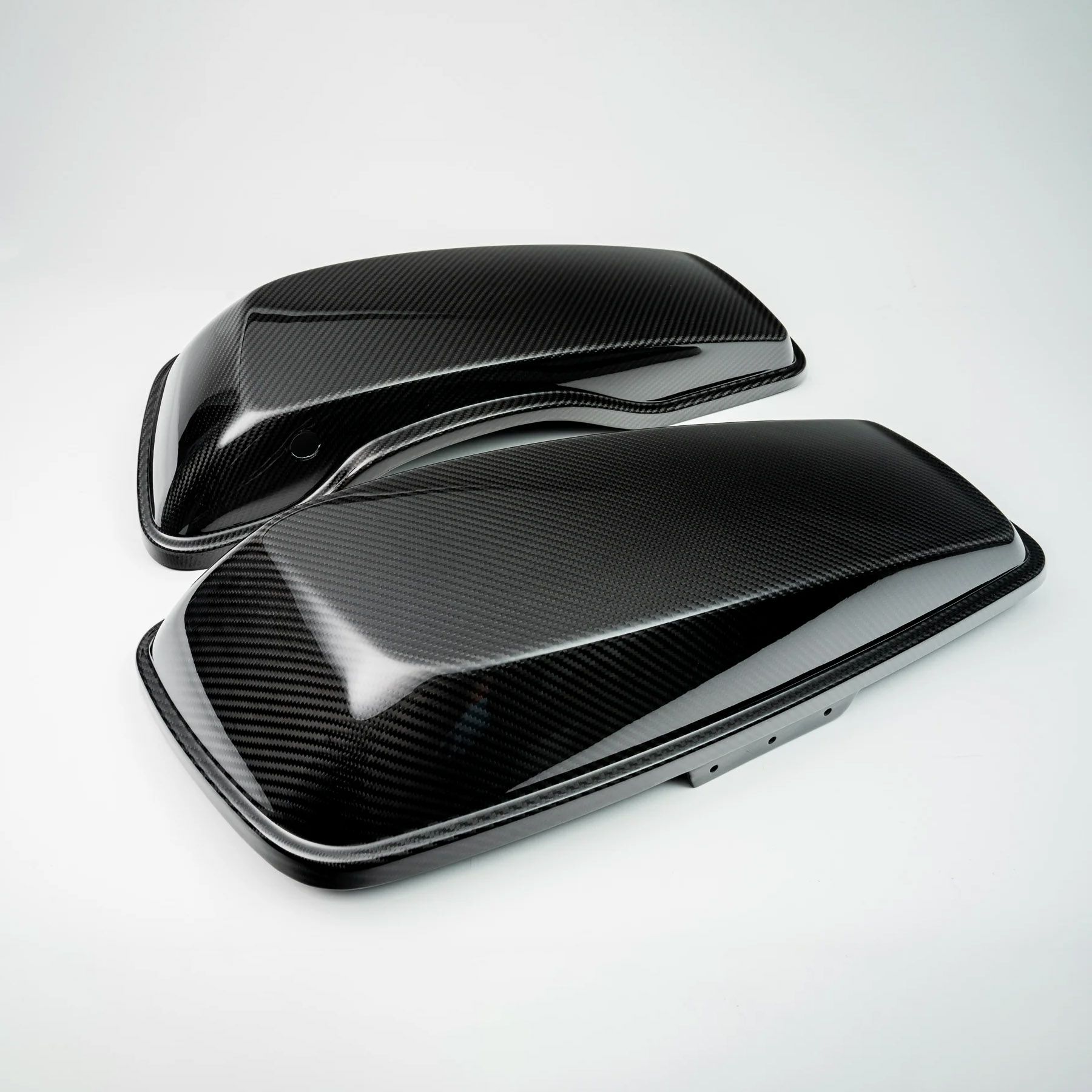 カーボンファイバー サドルバッグ・リッド (艶有り) 2014～2023 ツーリング