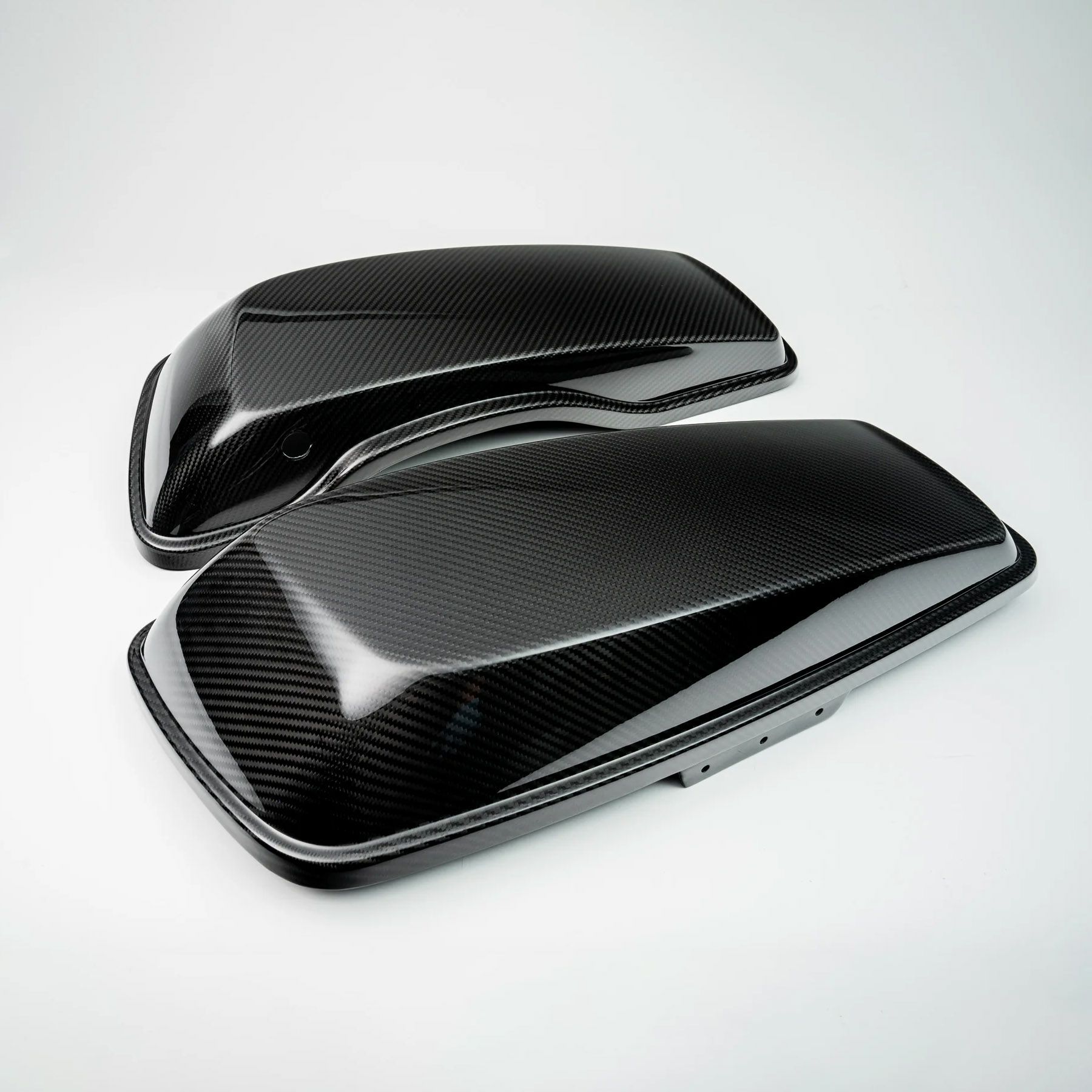 カーボンファイバー サドルバッグ・リッド (艶消し) 2014～2023 ツーリング