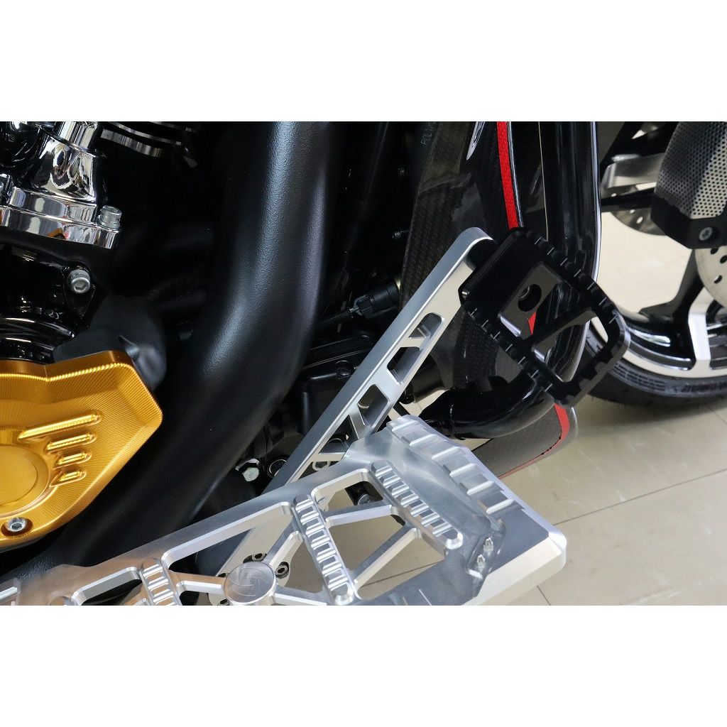 リアブレーキレバーキット (シルバー/ブラック)1