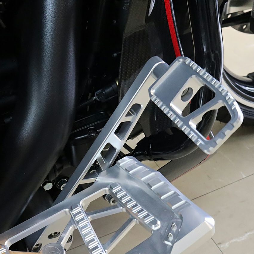 リアブレーキレバーキット (シルバー/シルバー)