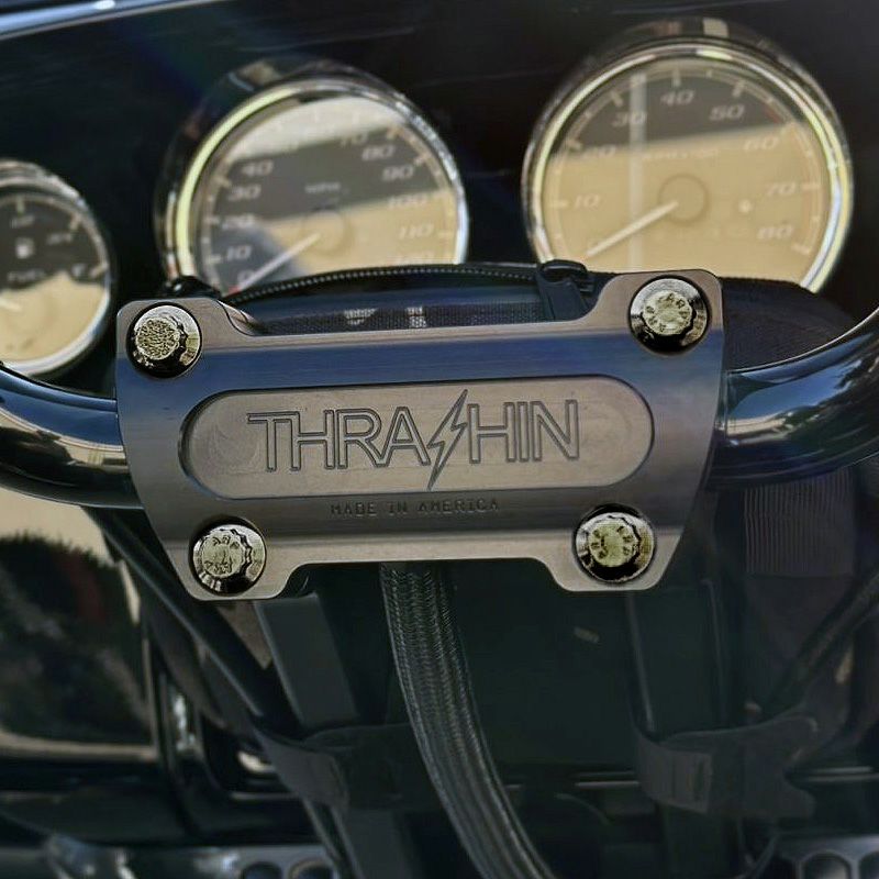 Thrashin Supply ライザー|ハーレーパーツメーカー