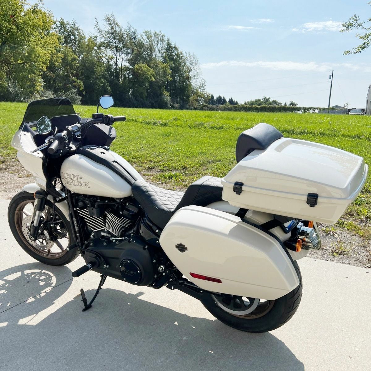 FXLR/S/ST、FLSB デタッチャブル ツーアップ ツアーパックラック クローム HogWorkz（ホグワークズ） 6