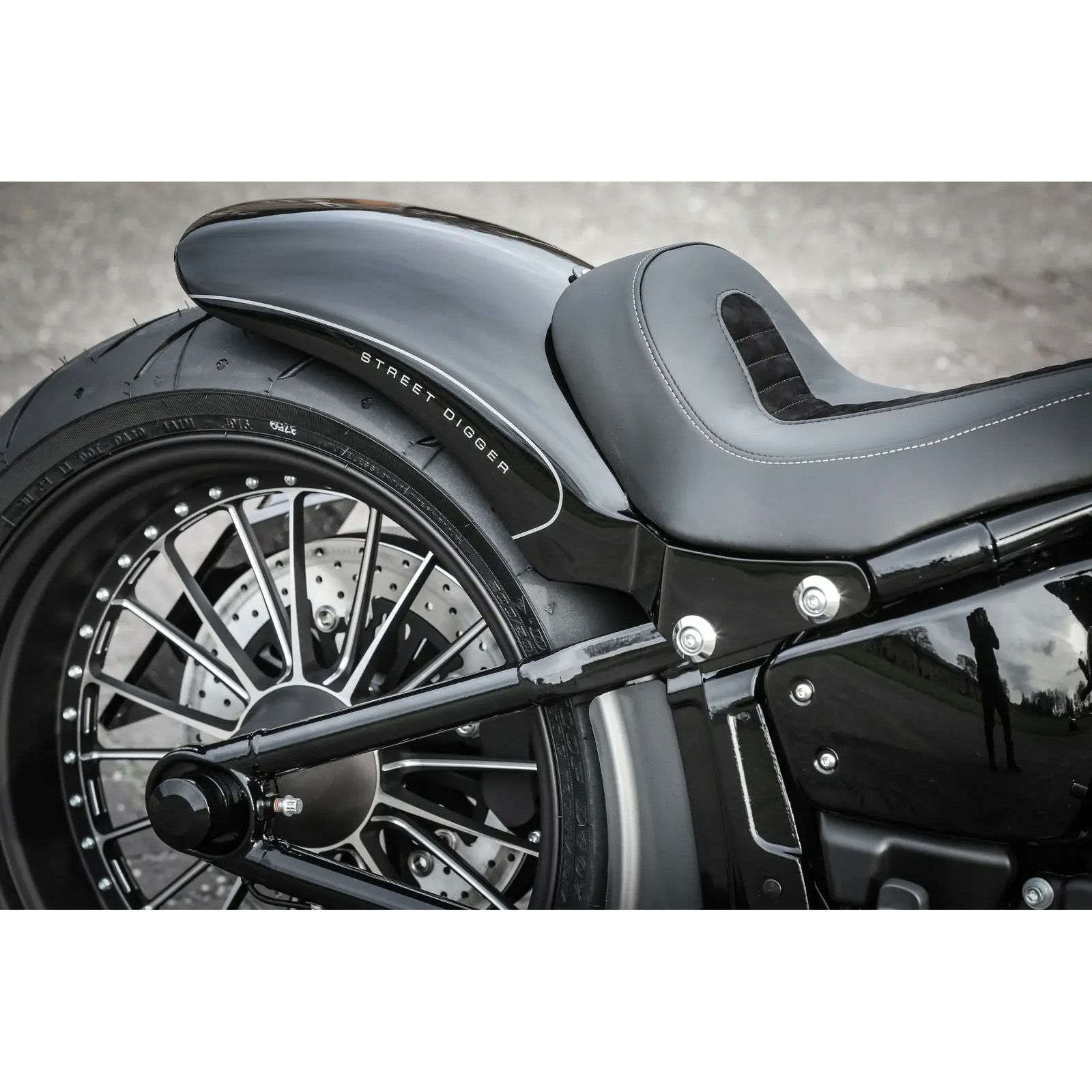 スチールリアフェンダーキット4