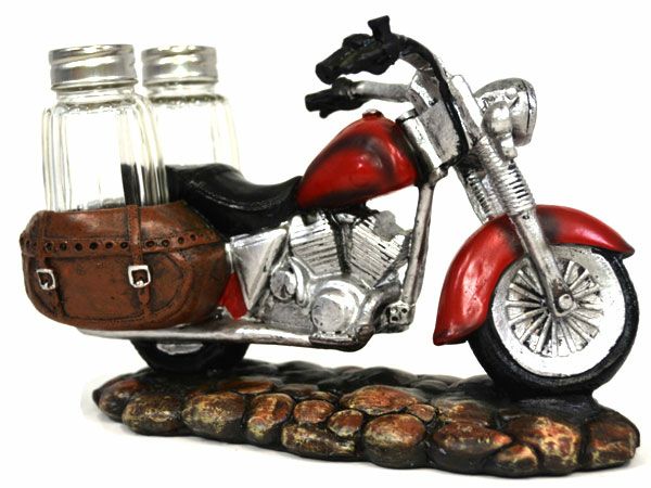 Mustang Salt and Pepper Shakers-01