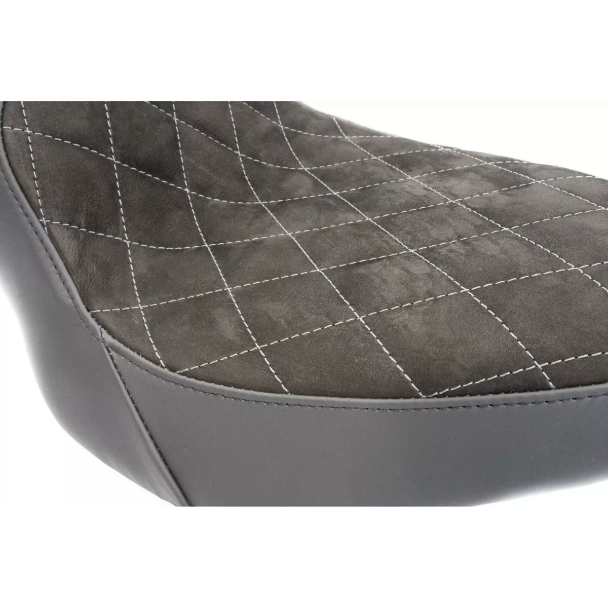 スチールリアフェンダー用 レザー・ソロシート3