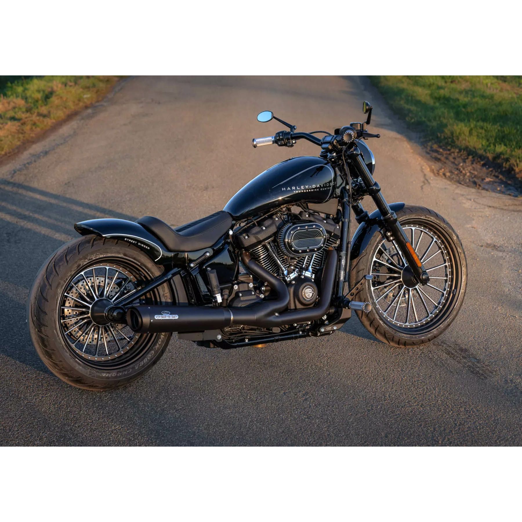 スチールリアフェンダー用 レザー・ソロシート5