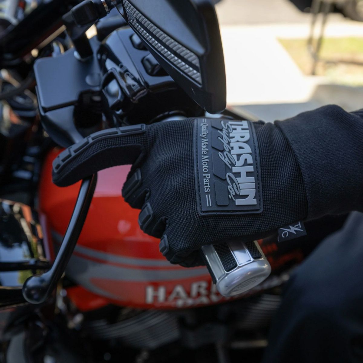 モト・ステルス グローブ2