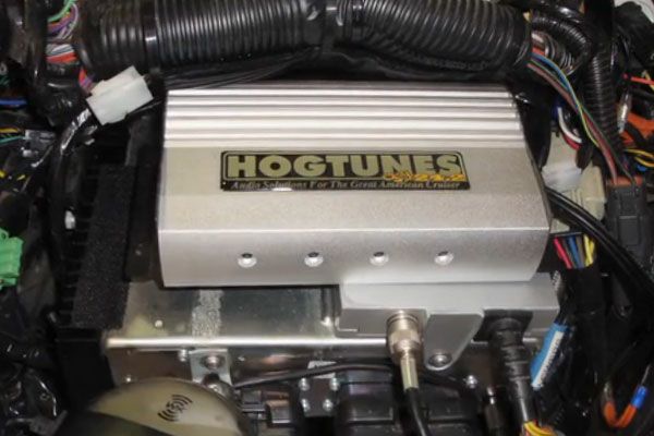 Hogtunes フェアリングマウント・オーディオアンプキット-02