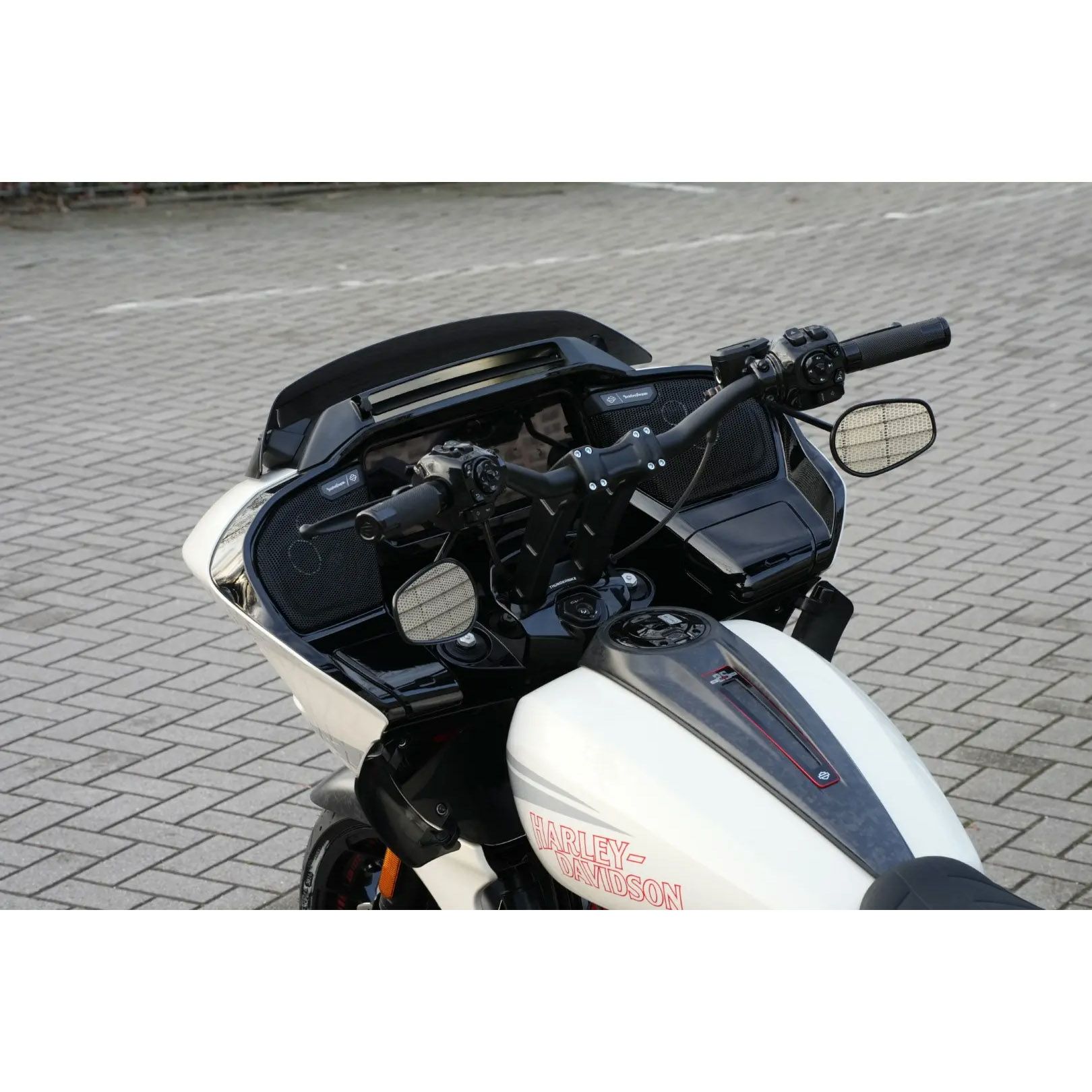 クラブスタイル ハンドルバー (ブラック)1