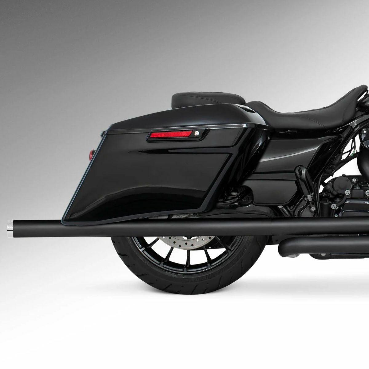 M8 ツーリング 2.5インチ径 トゥルーデュアル フルエキゾーストマフラー 42インチ ストレートエンドキャップ ブラック/クローム フリーダムパフォーマンス