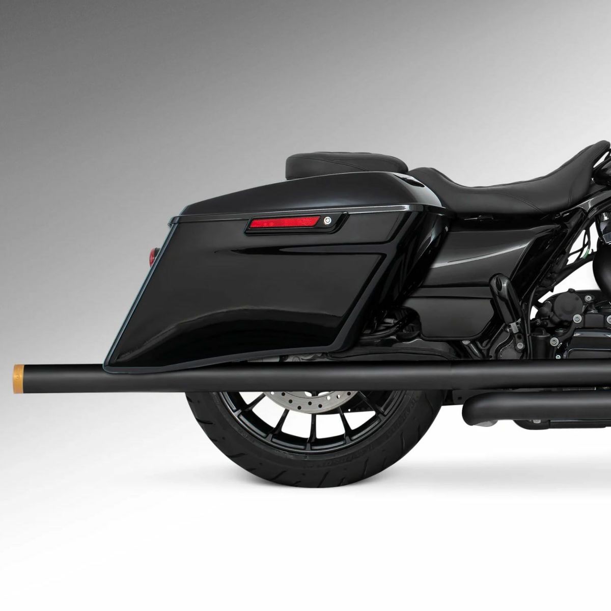 M8 ツーリング 2.5インチ径 トゥルーデュアル フルエキゾーストマフラー 42インチ ストレートエンドキャップ ブラック/ゴールド フリーダムパフォーマンス