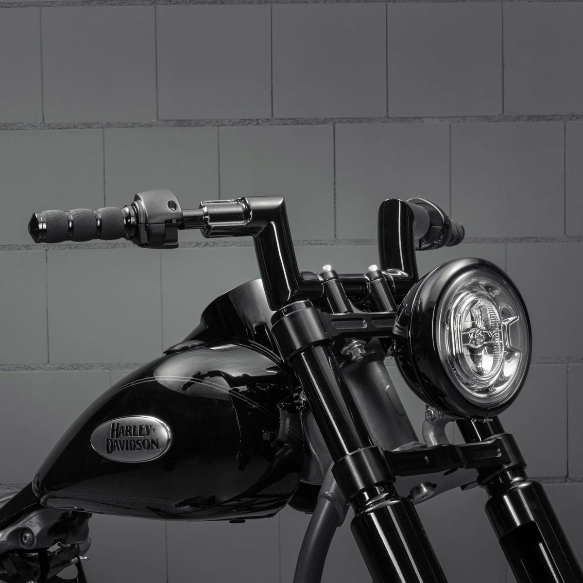 モナーク ファットハンドルバー 4インチ (ブラック)4