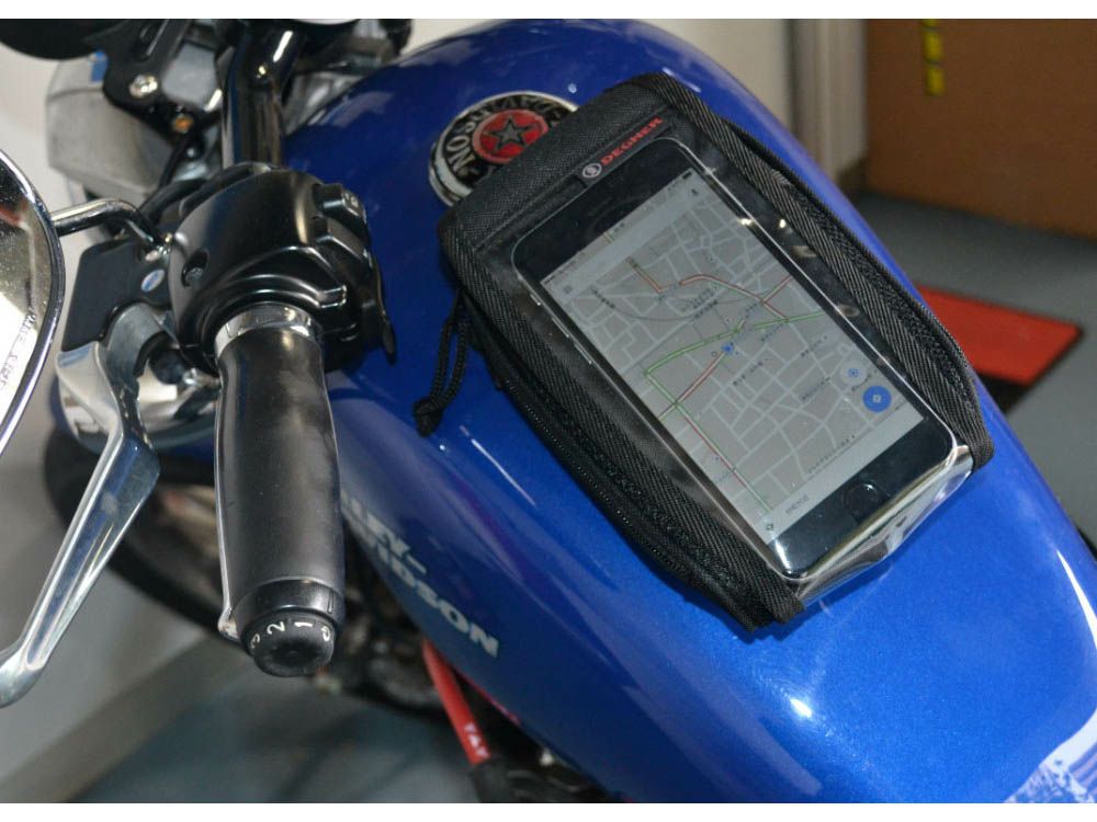 DEGNER NB-82 吸盤式スマートフォンタンクポーチ-01
