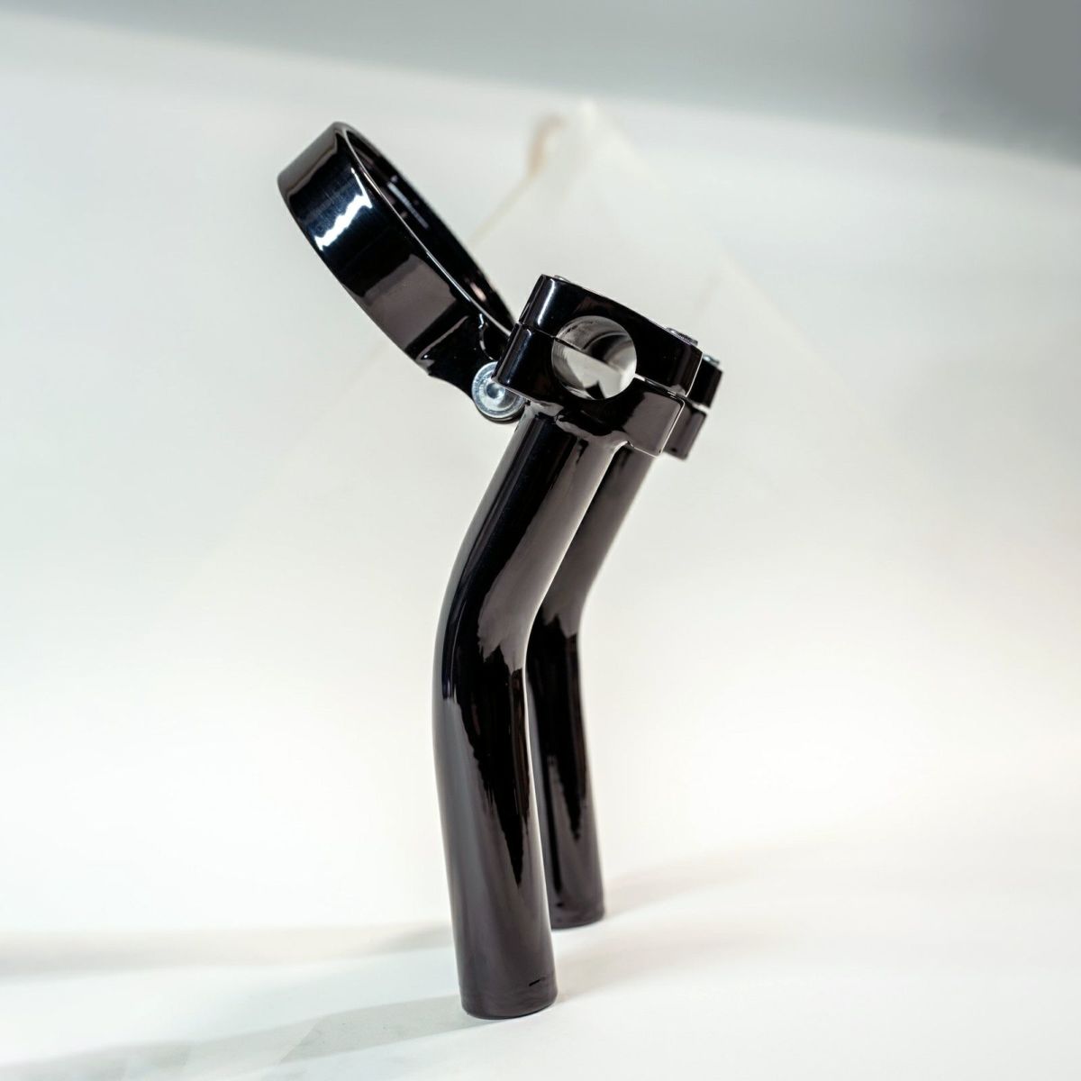 アジャスタブルゲージマウント付 10インチ・プルバックライザー (グロスブラック)5