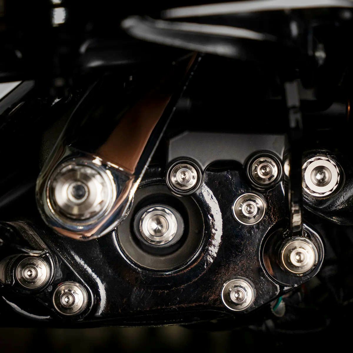 M8 ツーリング フットペグマウント Bitchin ボルトキット シルバー TRASK Performance （トラスク パフォーマンス）