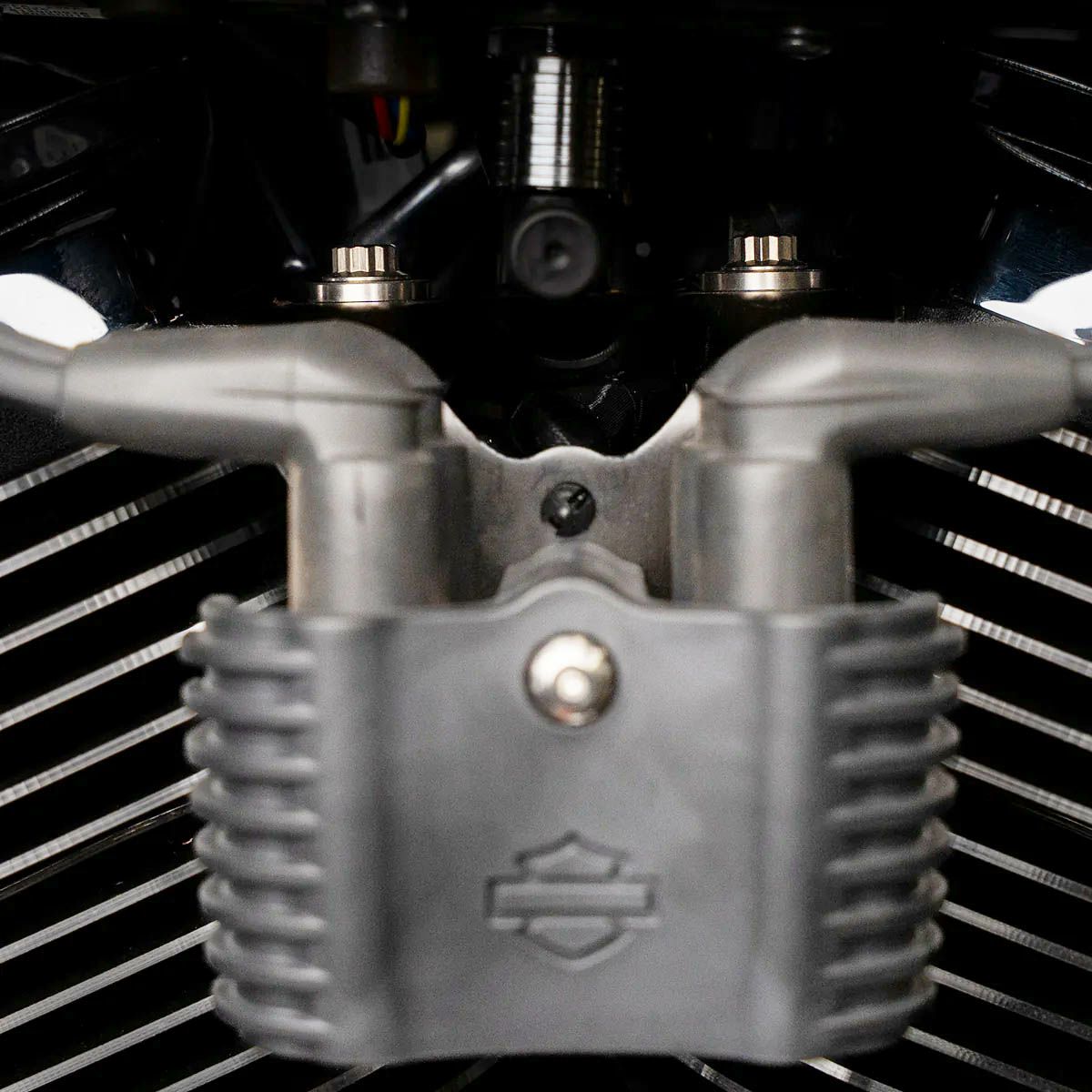 M8 ツーリング イグニッションコイル、ホーン Bitchin ボルトキット シルバー TRASK Performance （トラスク パフォーマンス） 2