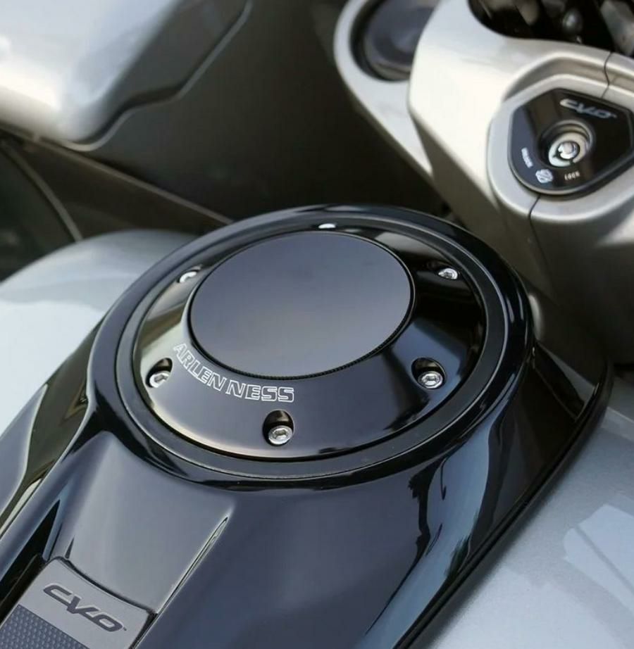 アレンネス(Arlen Ness)フューエル キャップ ハーレー用