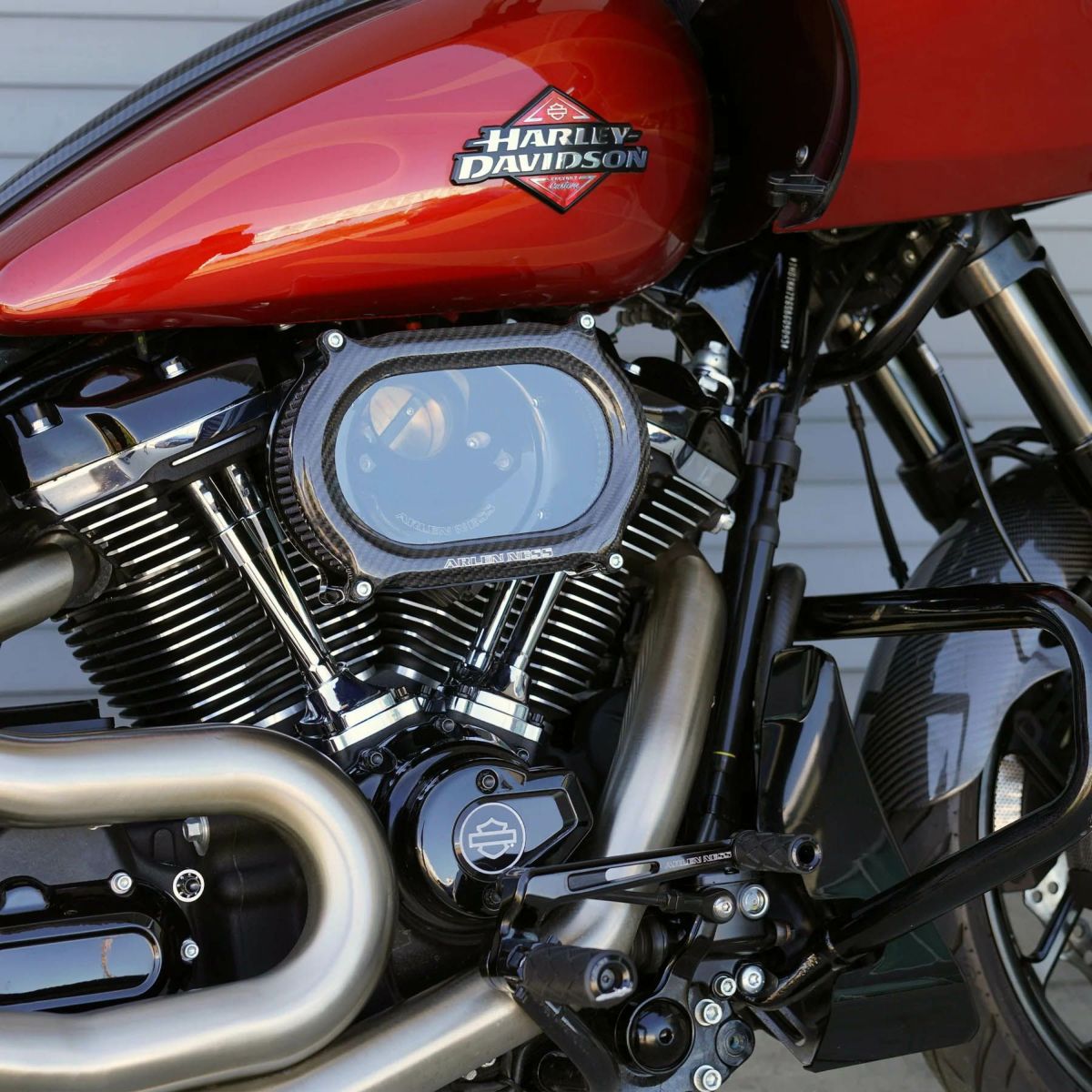 2024以降 ツーリング、2025以降 ソフテイル メソッド・オーバルエアクリーナー (カーボンファイバー)2