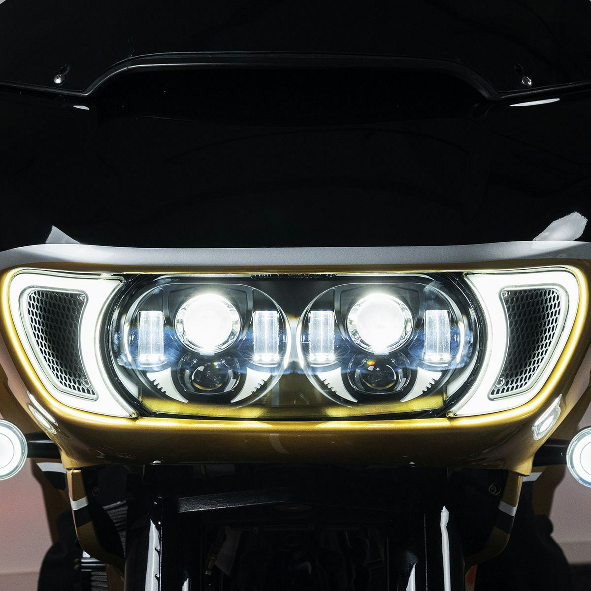 ルミプロ・LEDフェアリングベントライト3