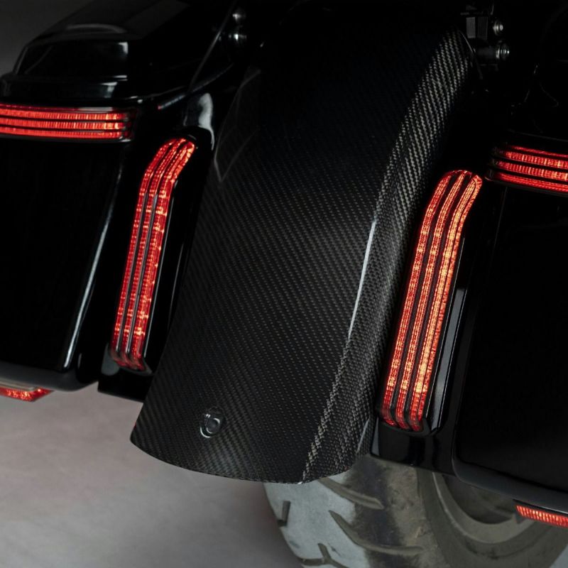 イルミナ・LEDフラッシュフェンダー (ビビッドブラック)