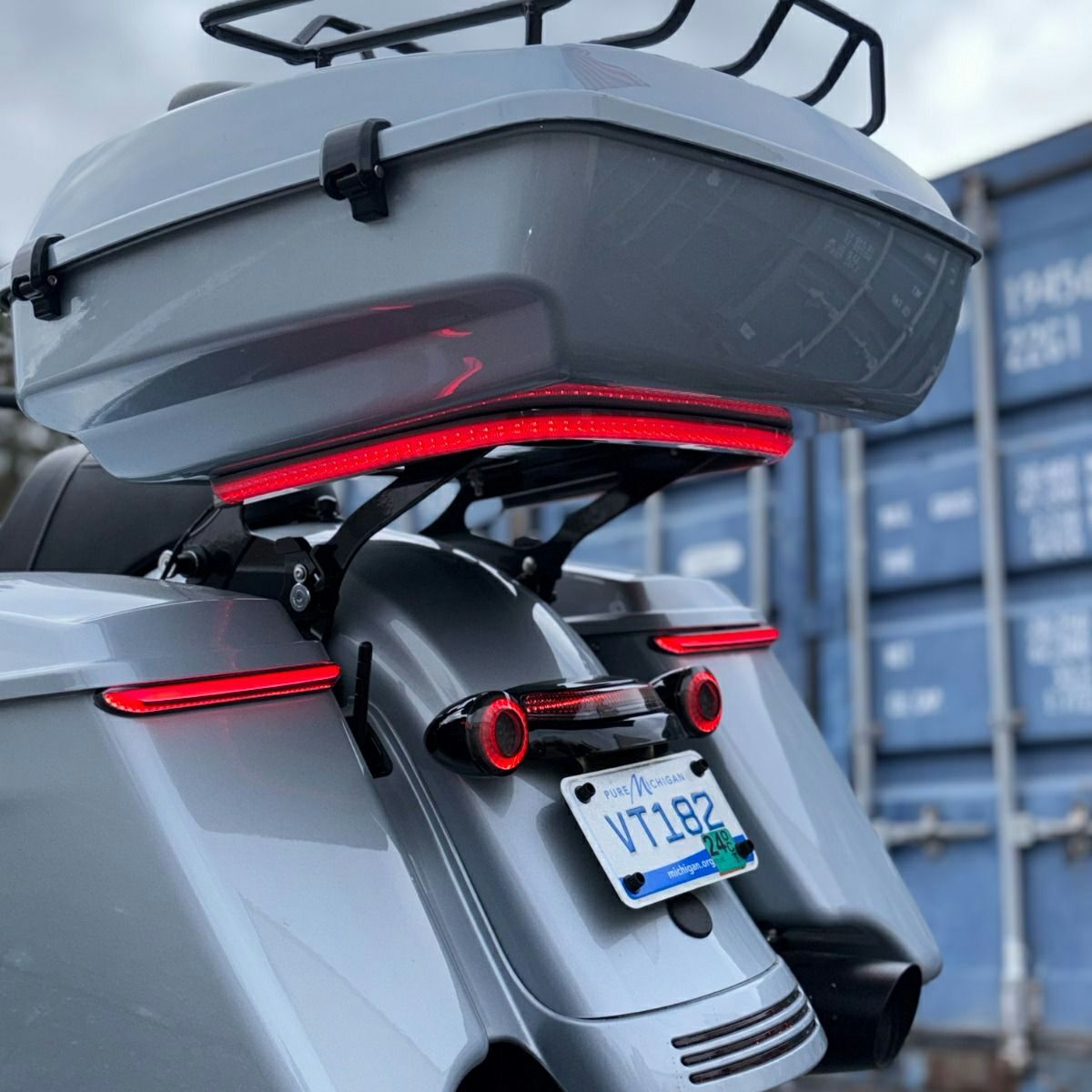 ルミプロ・アンダーマウント LEDツアーパックライト (スモーク)1