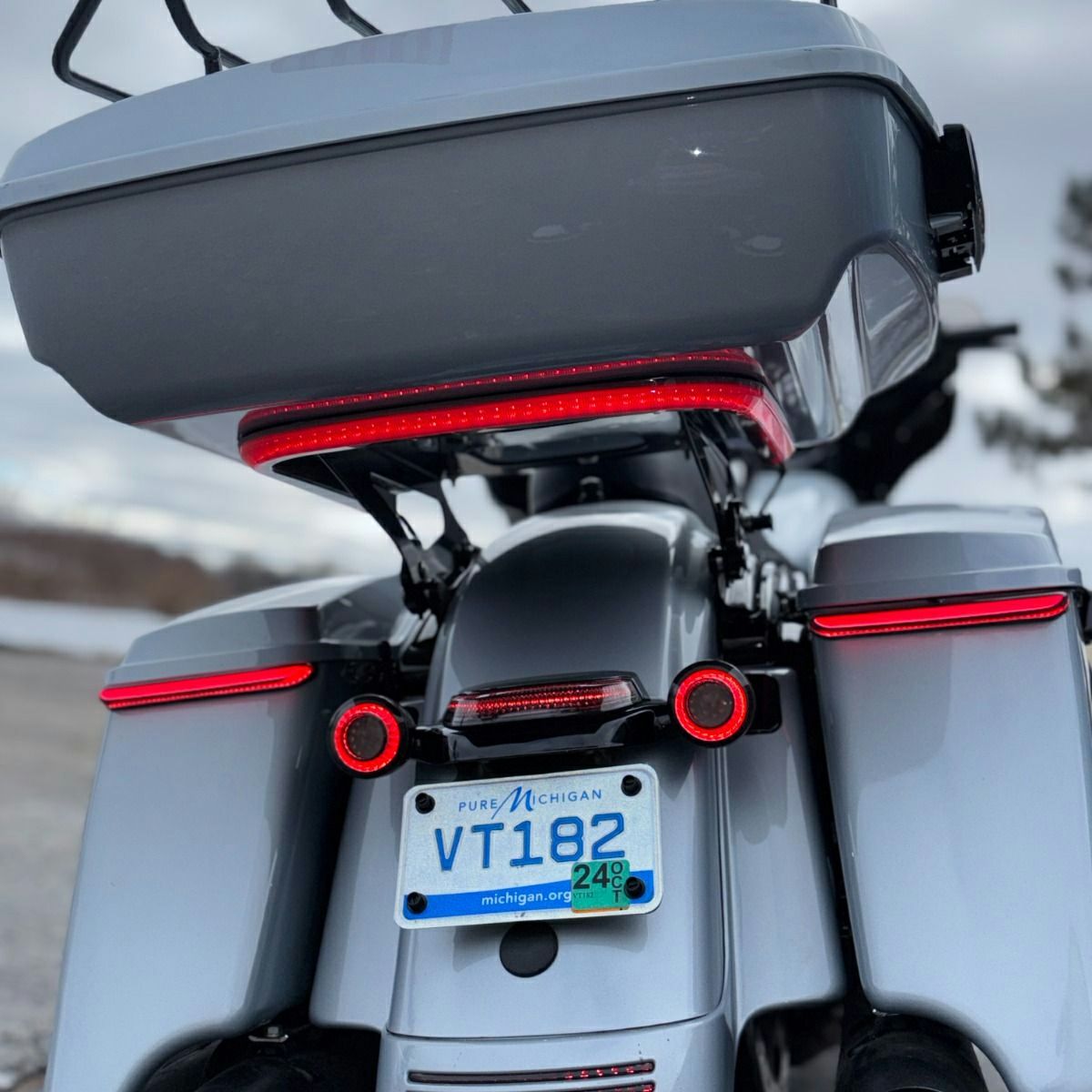 ルミプロ・アンダーマウント LEDツアーパックライト (スモーク)2