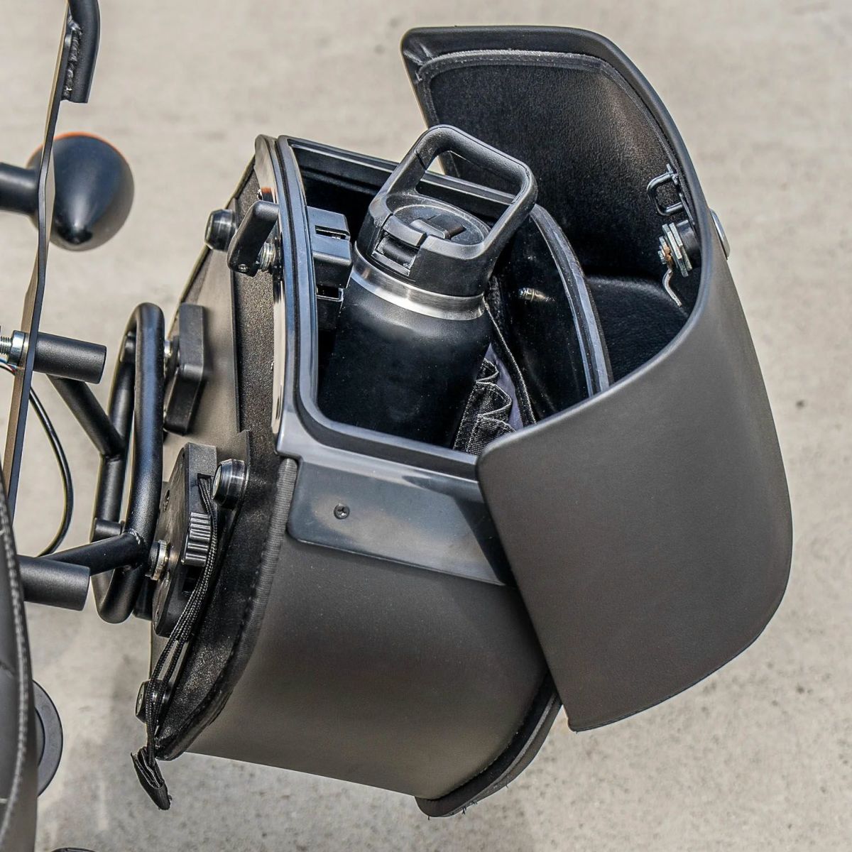 パンテオン クイックマウント サドルバッグ5