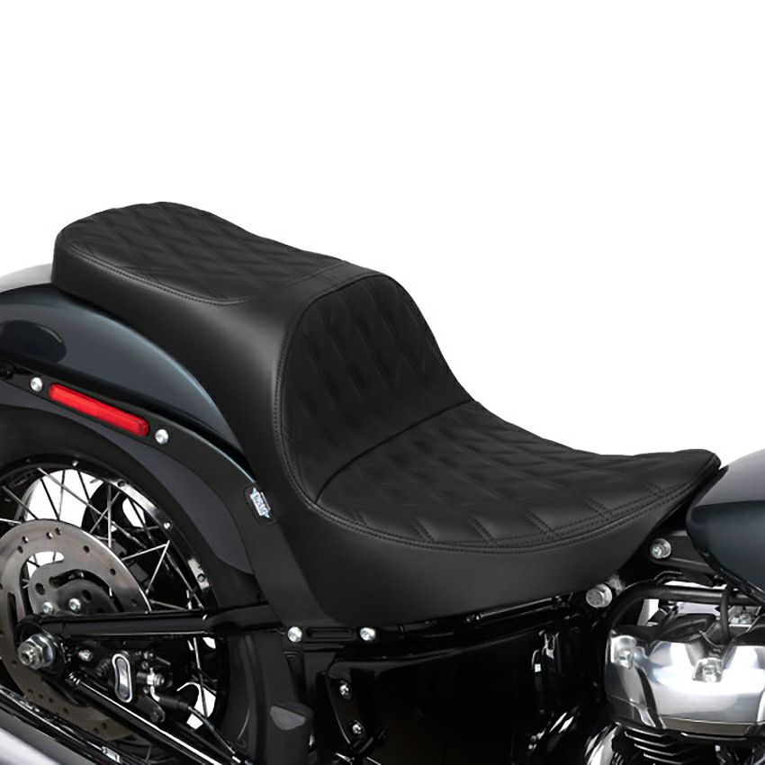 【純正】 ボバー ソロサドル ディストレストブラックレザー ハーレー ボバー ソロサドル ディストレストブラックレザー ハーレーM8